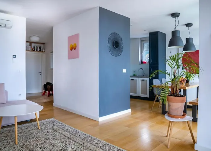 Vanni شقة زادار